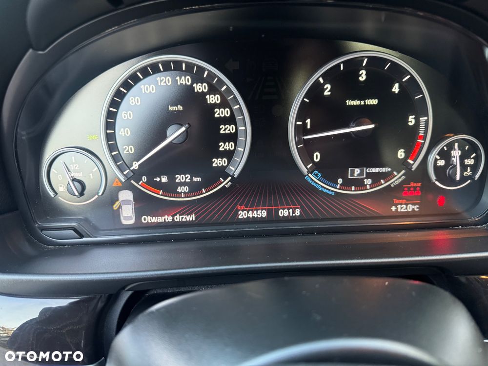 BMW Seria 5 535d Sport-Aut Luxury Line - 6