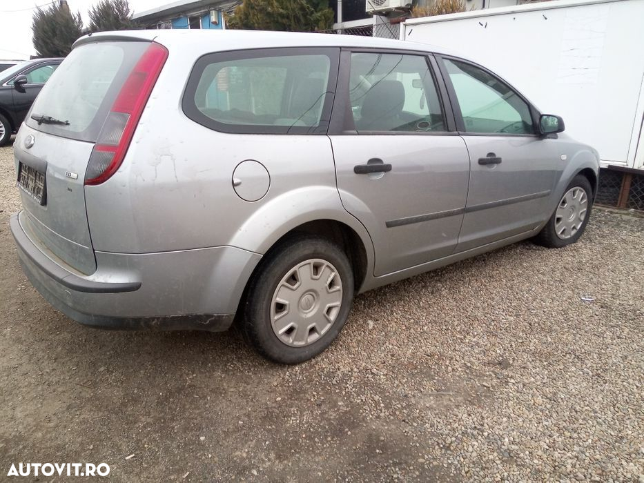 Dezmembrez Ford Focus 2 1,6 TDCI Non Facelift - 6