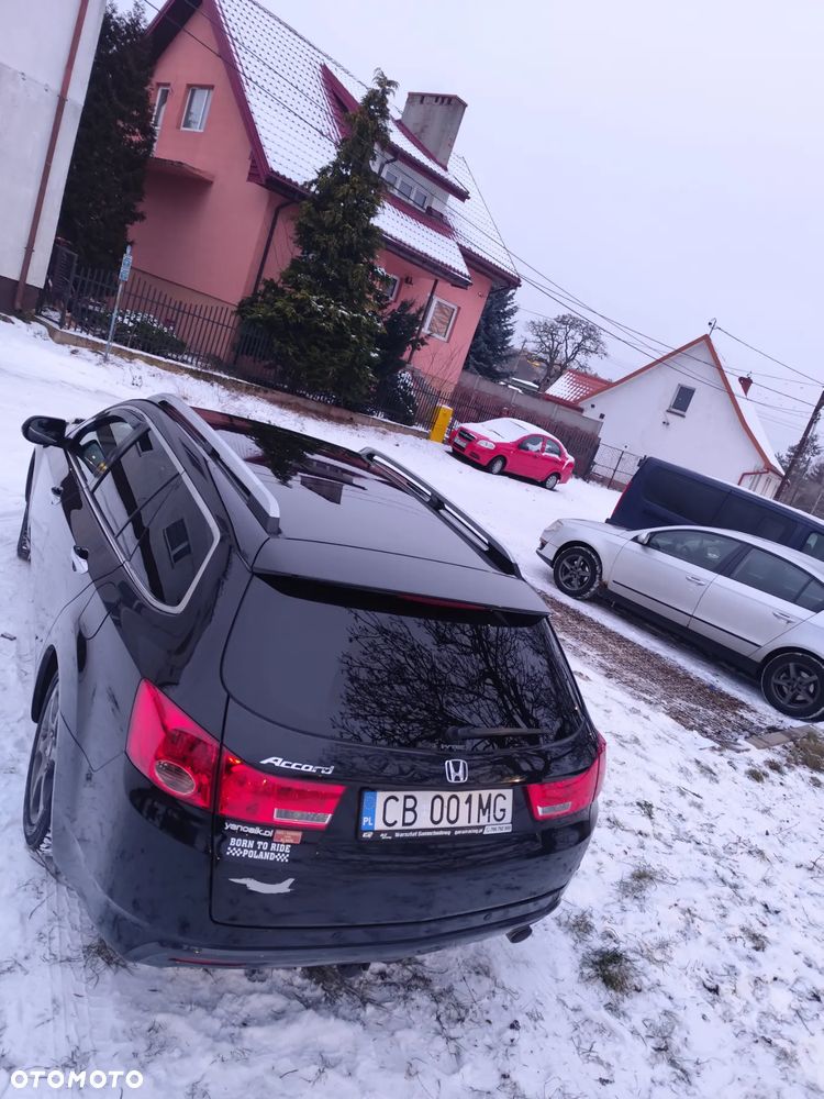 Honda Accord - 17