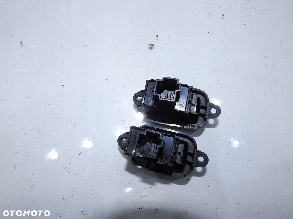 PRZEŁĄCZNIK SZYBY TYŁ VOLVO V50 - 4