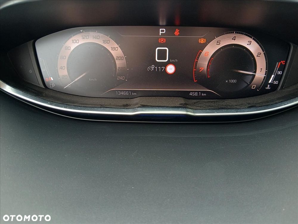 Peugeot 5008 1.6 PureTech GT S&S EAT8 - 14