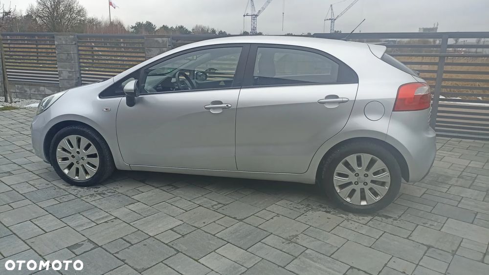 Kia Rio 1.4 Dream Team Edition - 1