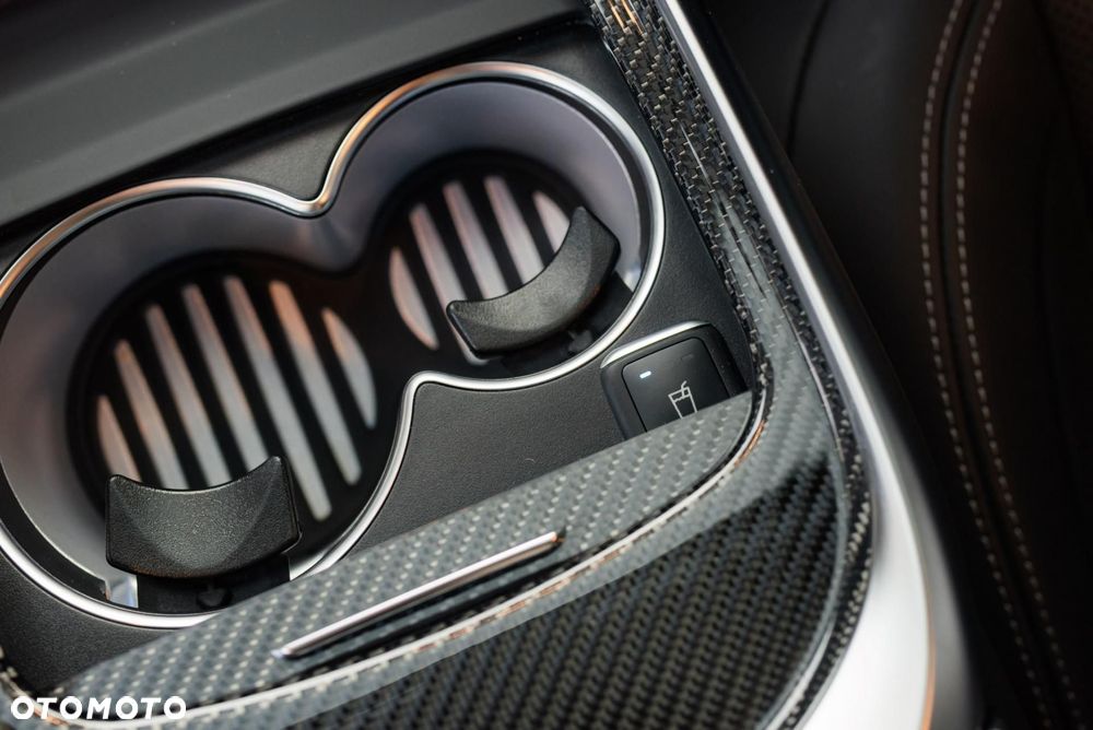 Mercedes-Benz AMG GT - 35