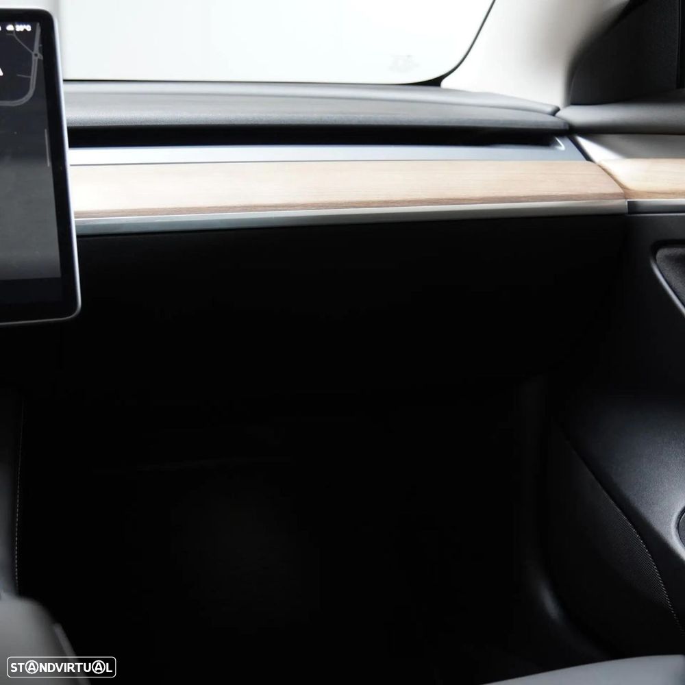 Tesla Model 3 Long Range AWD Dual Motor Performance - 21