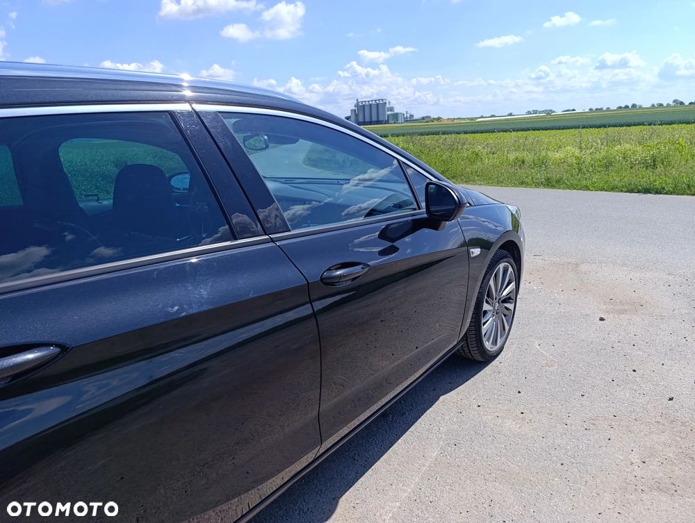 Opel Astra 1.6 BiTurbo D (CDTI) Start/Stop Innovation - 14