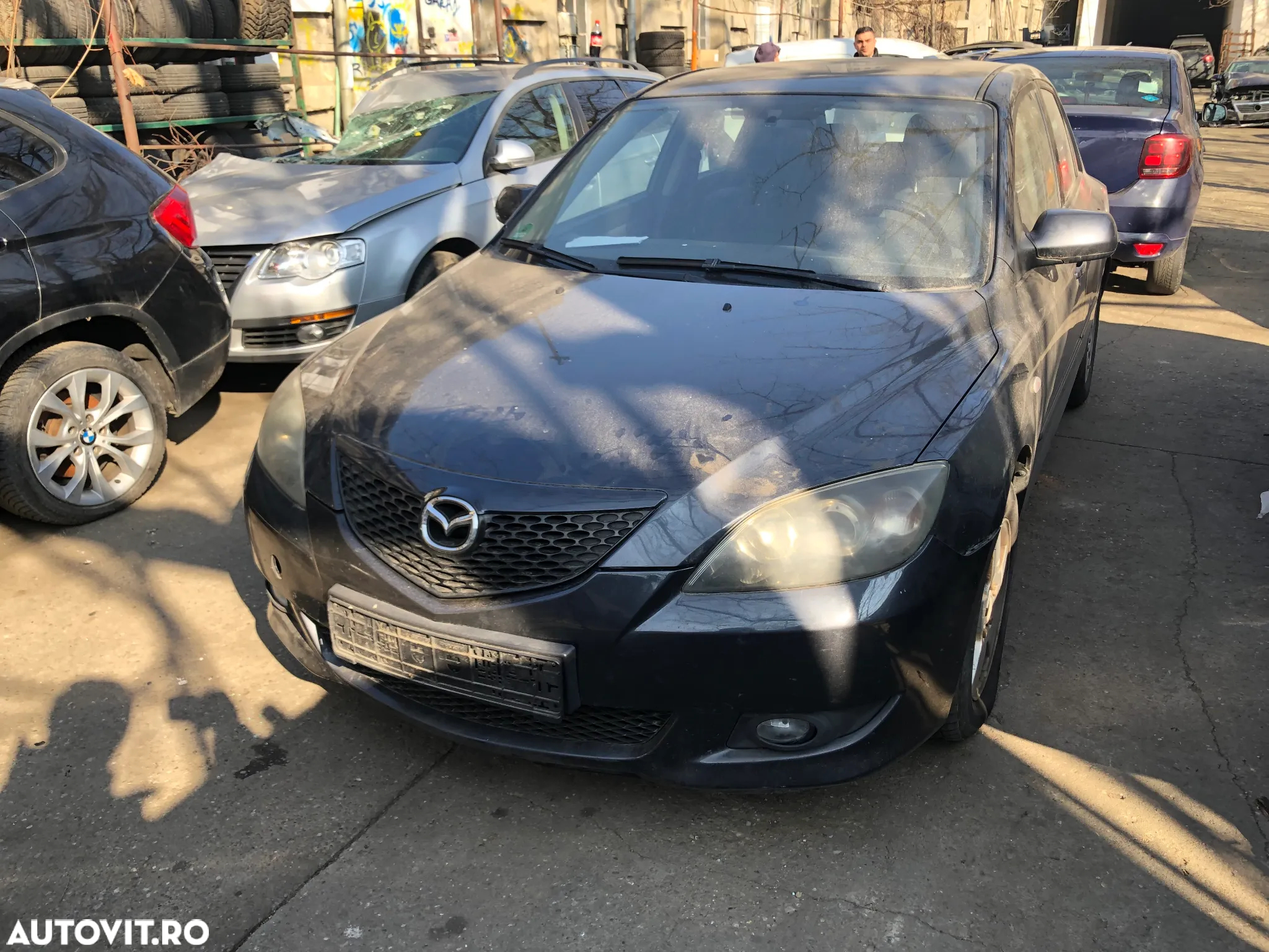 Dezmembrez Mazda 3 1.6 diesel 2006 gri - 4