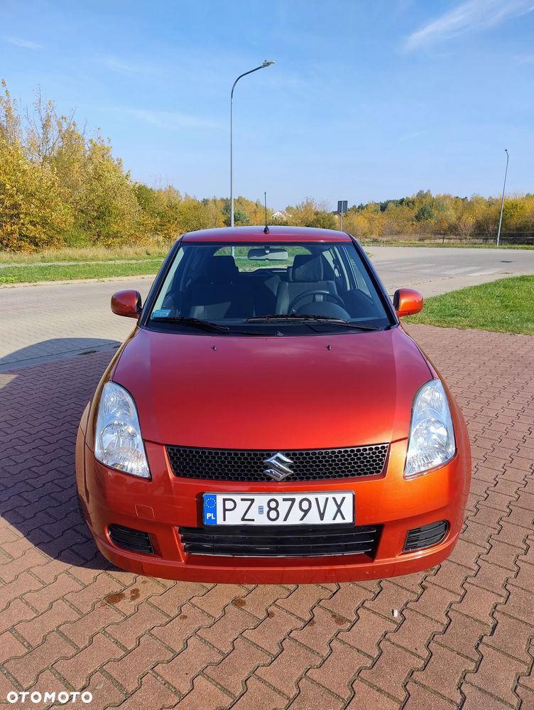 Suzuki Swift 1.3 Classic - 2