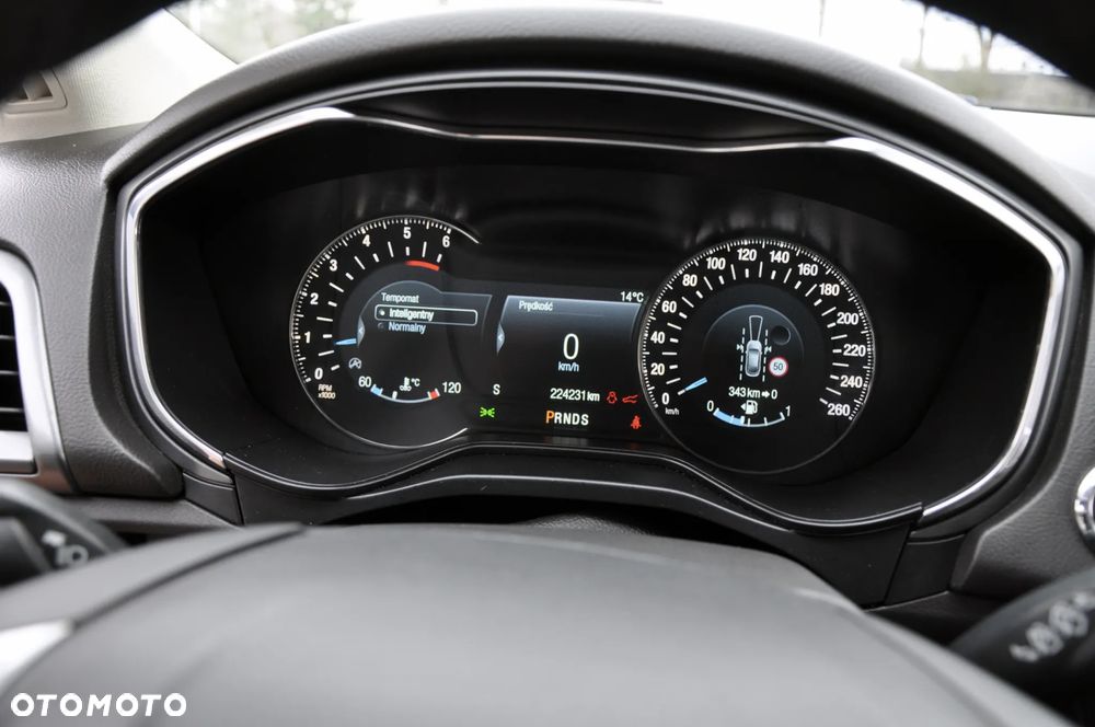 Ford Mondeo 2.0 TDCi STart-Stopp PowerShift-Aut ST-Line - 32