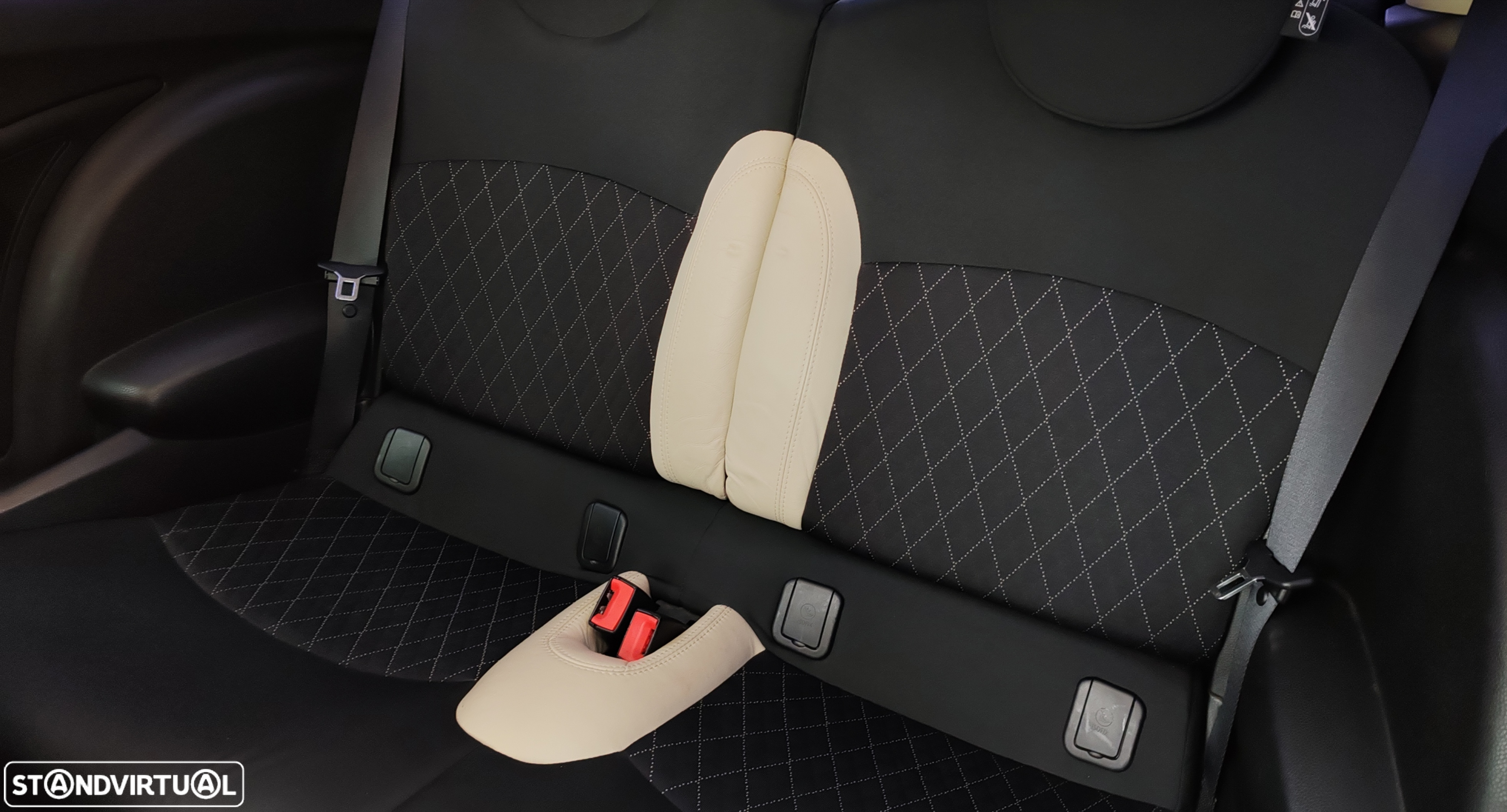 MINI 3 Portas Cooper D - 7