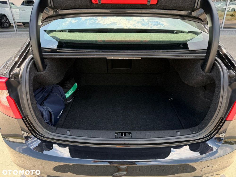 Volvo S60 T3 Drive-E Kinetic - 36