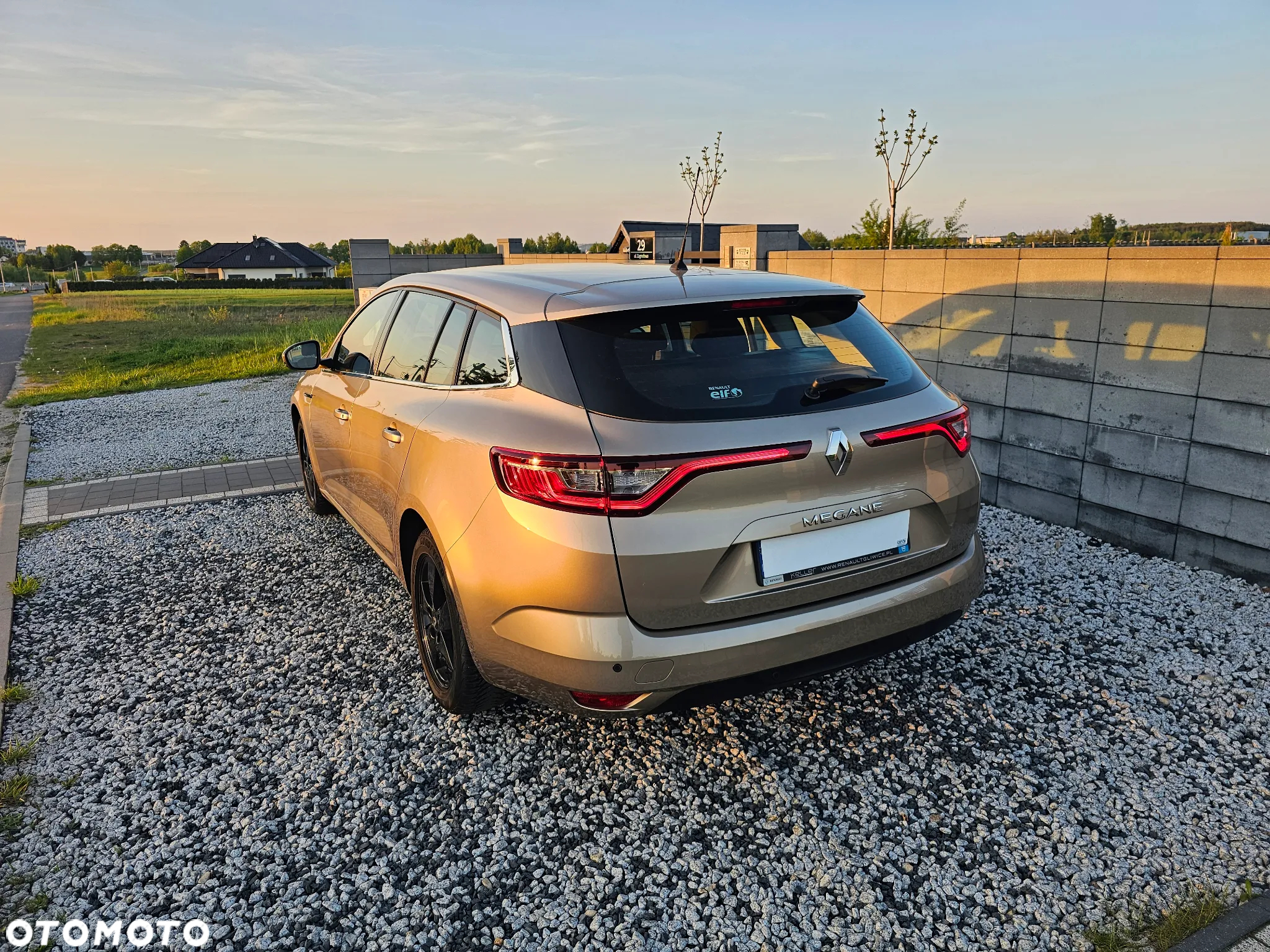 Renault Megane 1.6 SCe Life - 7