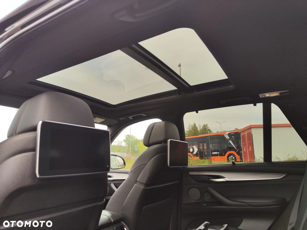 BMW X5 M M50d Sport-Aut - 7