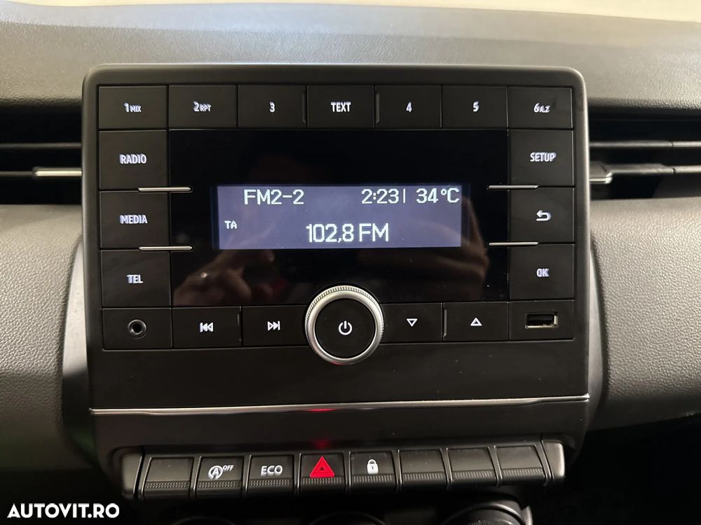 Renault Clio - 16