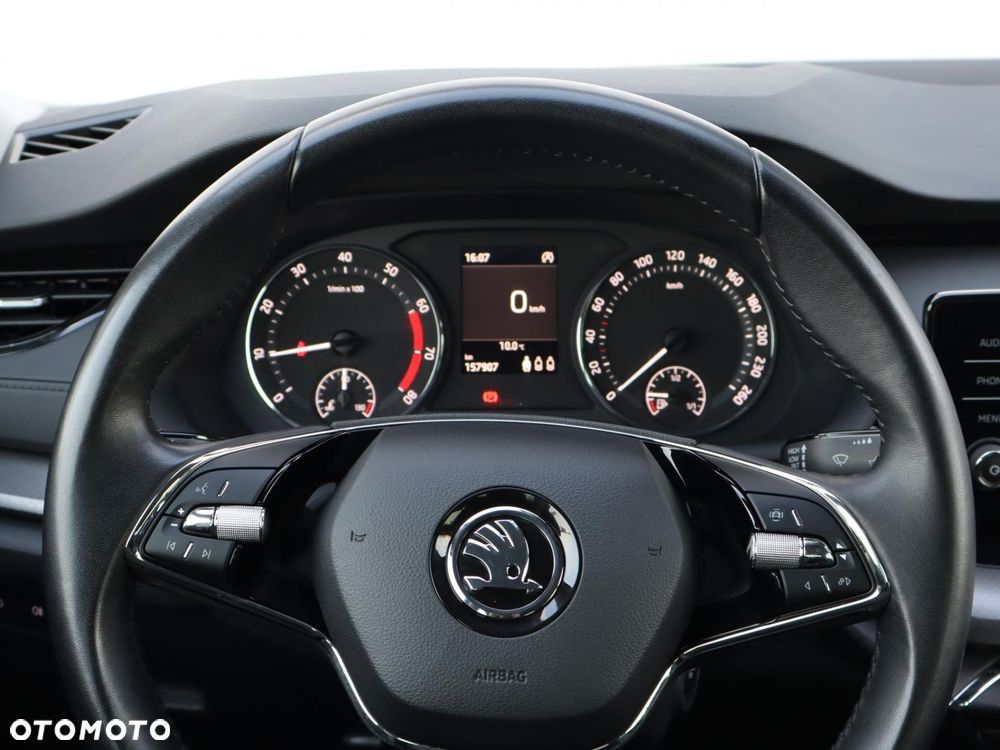 Skoda Octavia - 10