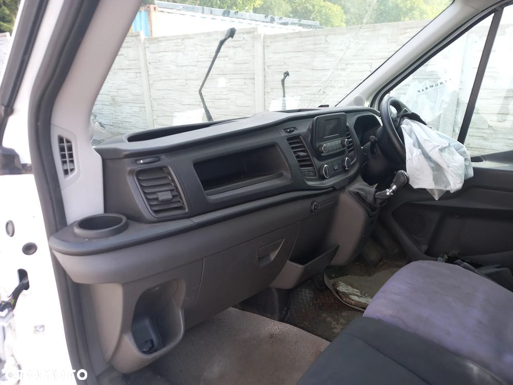 Ford Transit - 8