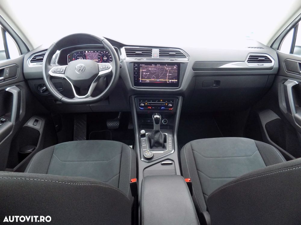 Volkswagen Tiguan 2.0 TDI SCR 4MOTION DSG Elegance - 10