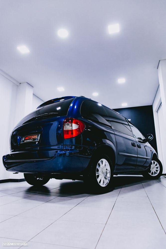 Chrysler Grand Voyager 2.5 CRD LX - 31