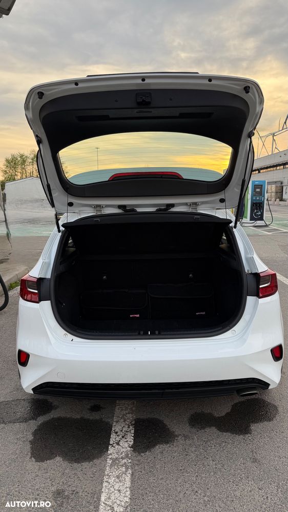 Kia Ceed 1.4 T-GDI Best - 25