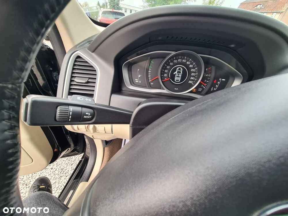 Volvo XC 60 D4 AWD Kinetic - 20
