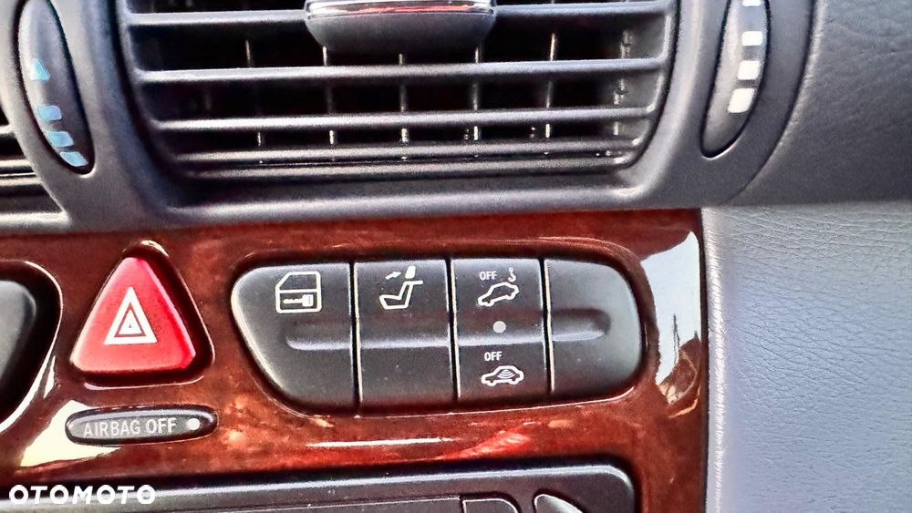 Mercedes-Benz Klasa C - 30