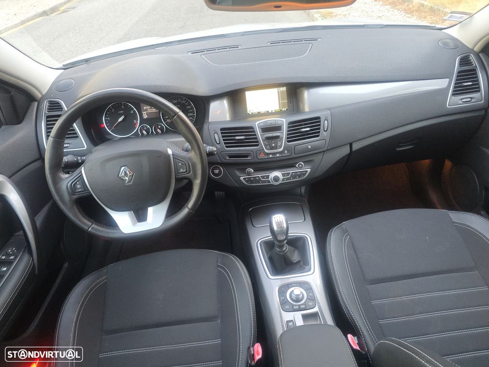 Renault Laguna 1.5 dCi Dynamique S - 21
