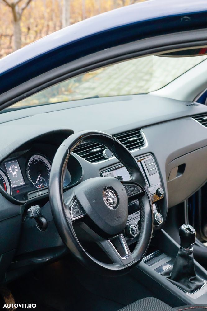 Skoda Octavia 1.6 TDI Style - 9