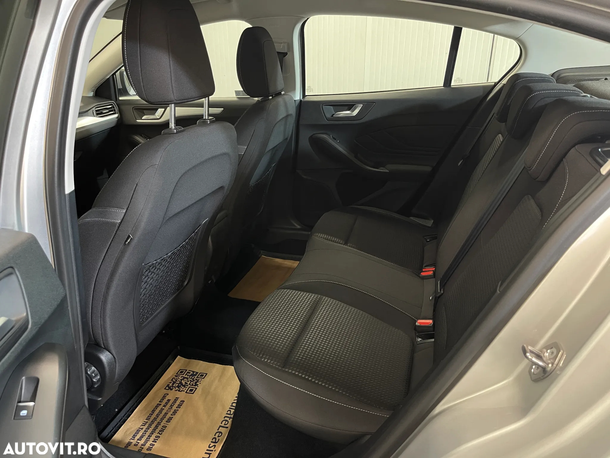 Ford Focus 1.0 EcoBoost Trend Edition - 10