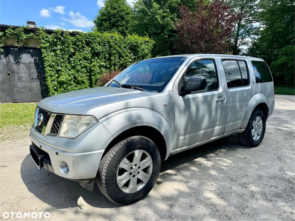 Nissan Pathfinder 2.5 DCi Elegance + - 7