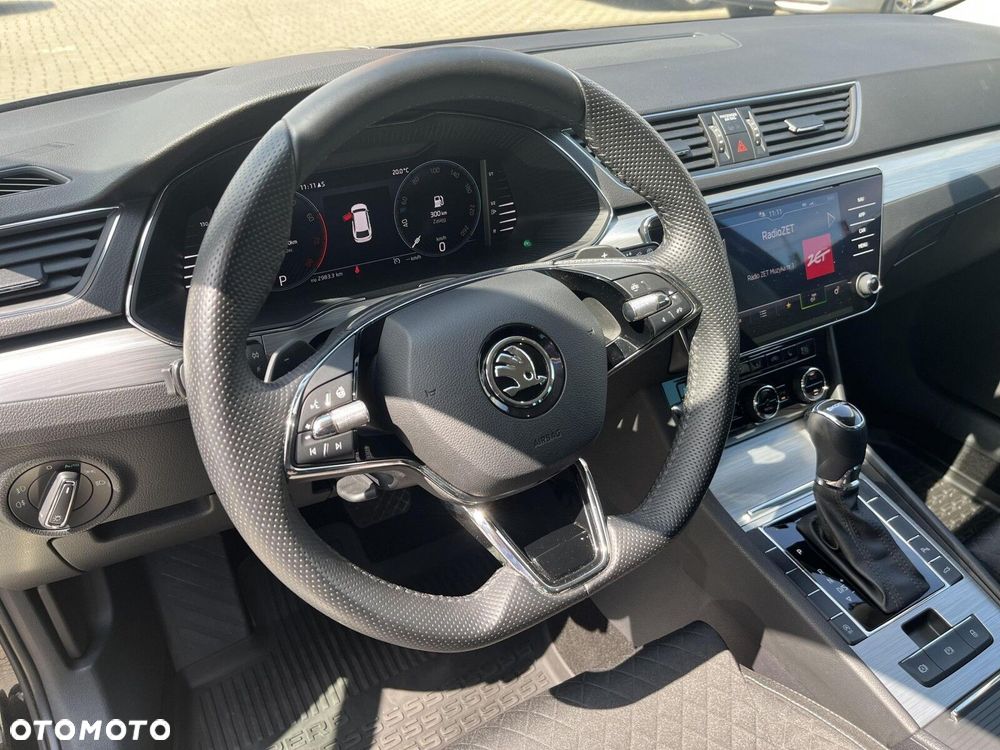 Skoda Superb 1.5 TSI Ambition DSG - 11