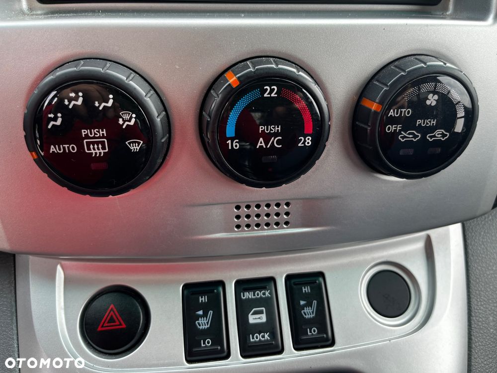 Nissan NV200 Combi Acenta Premium - 23