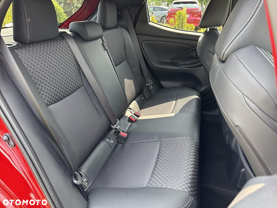 Mazda 2 - 16