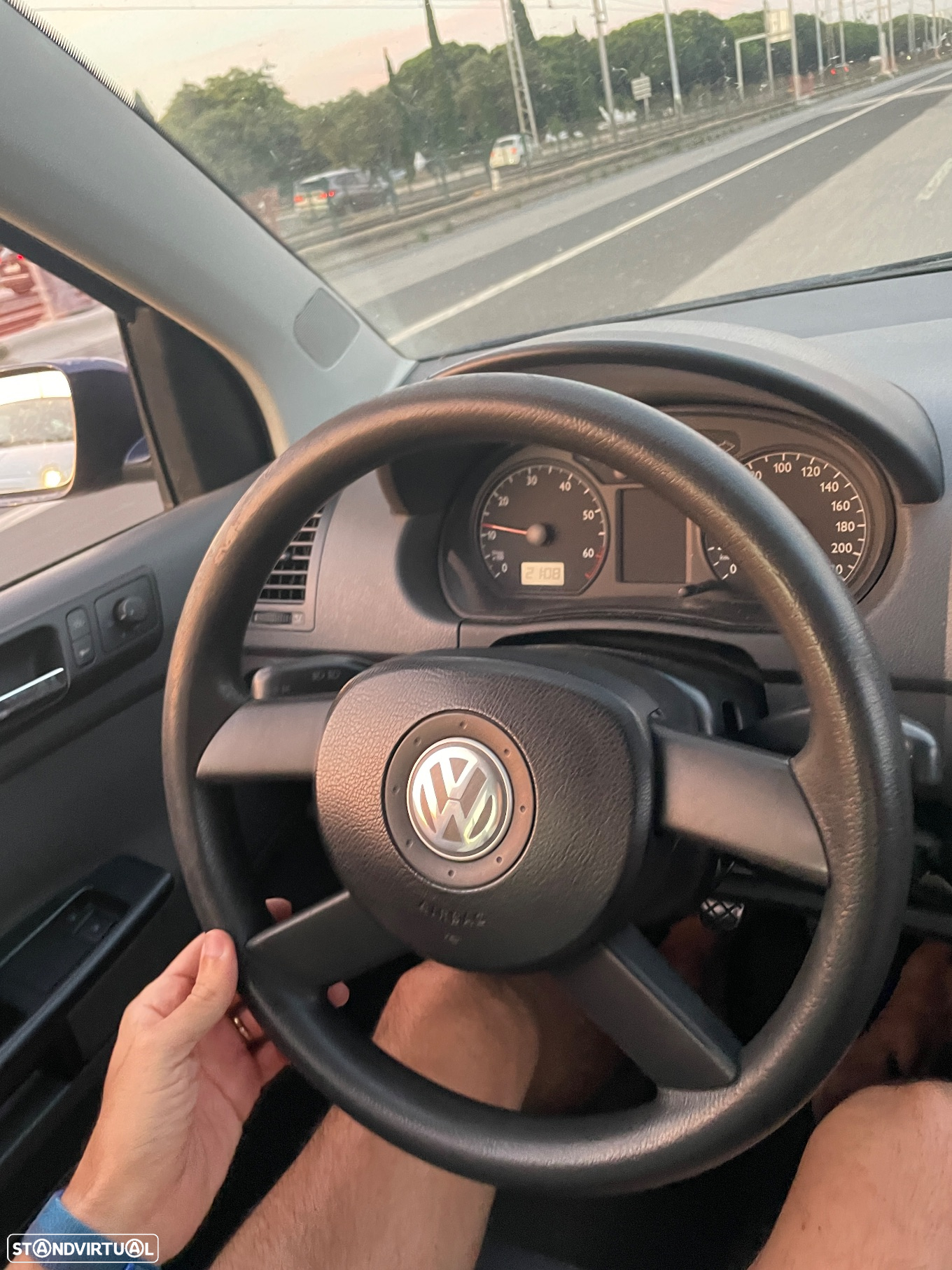 VW Polo - 2