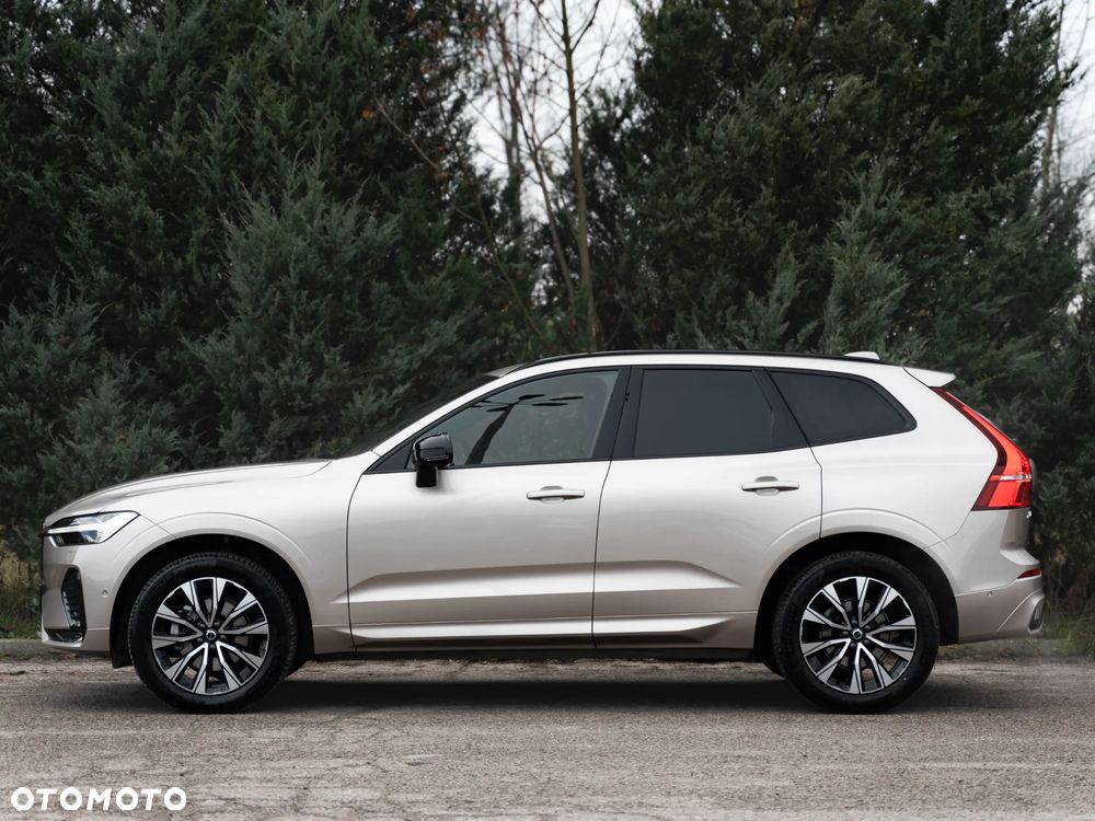 Volvo XC 60 B5 B AWD Plus Dark - 13