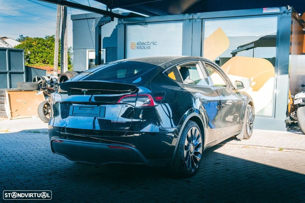 Tesla Model Y Performance Dual Motor AWD - 20
