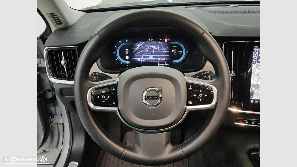 Volvo V90 2.0 T6 PHEV Plus Dark AWD - 11