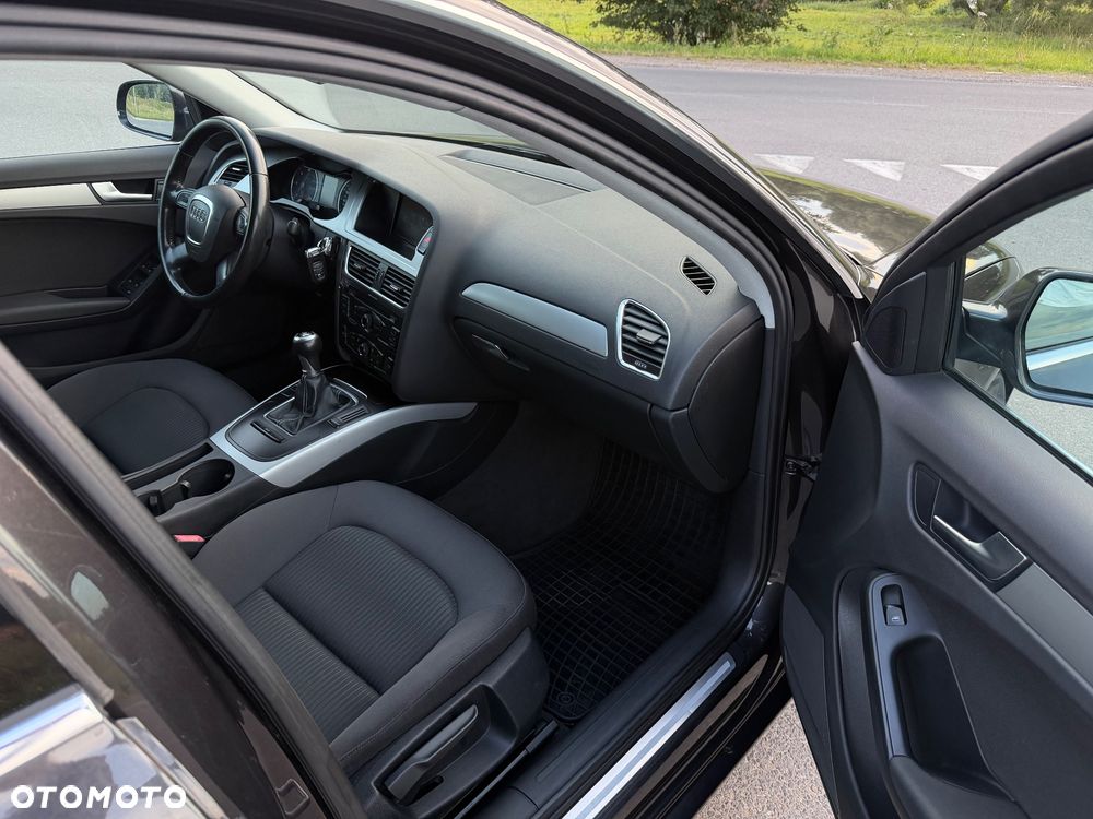 Audi A4 Avant 2.0 TDI - 11