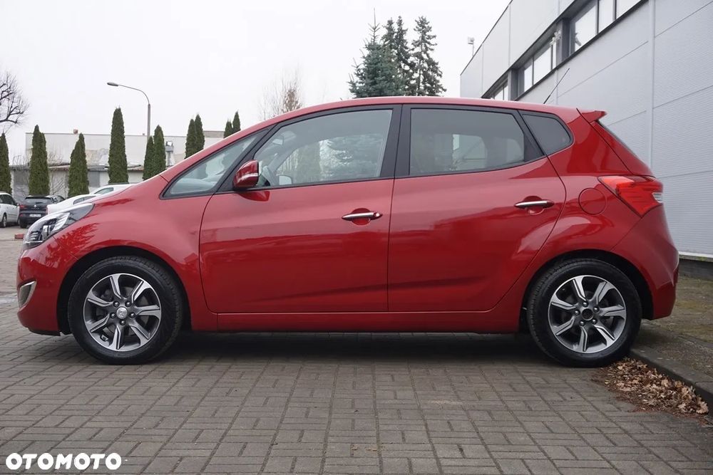 Hyundai ix20 1.4 Premium blue - 19