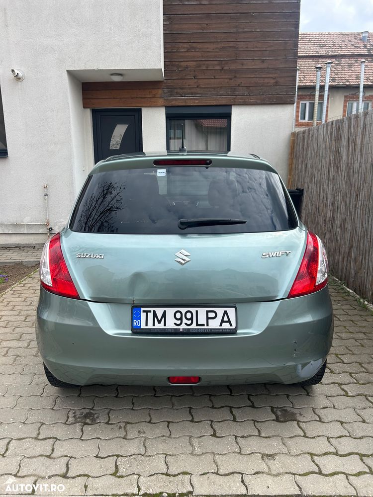 Suzuki Swift - 3