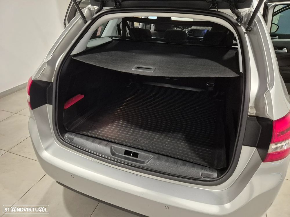 Peugeot 308 SW BlueHDi 120 Stop & Start Allure - 10