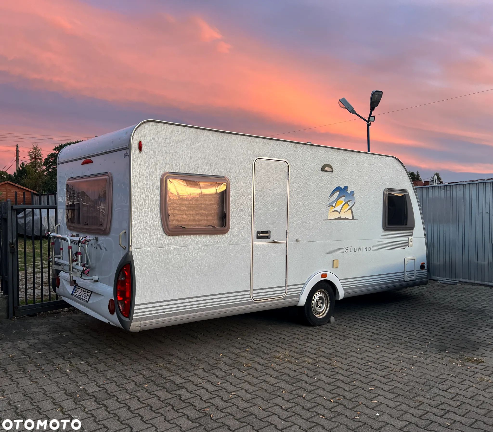 KNAUS SUNDWIND 500 - 1