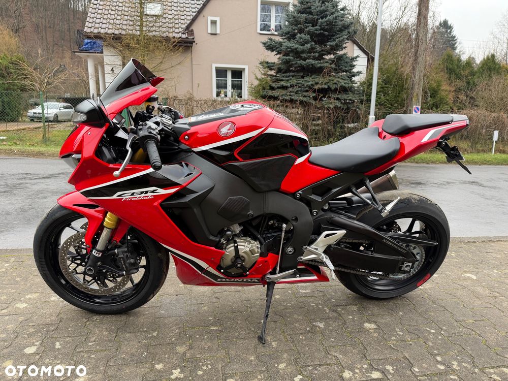 Honda CBR - 5
