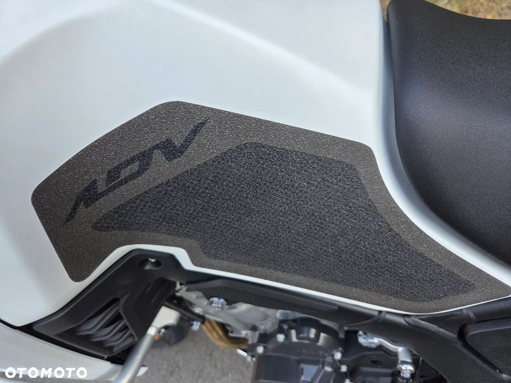 KOVE 800X Touring - 6