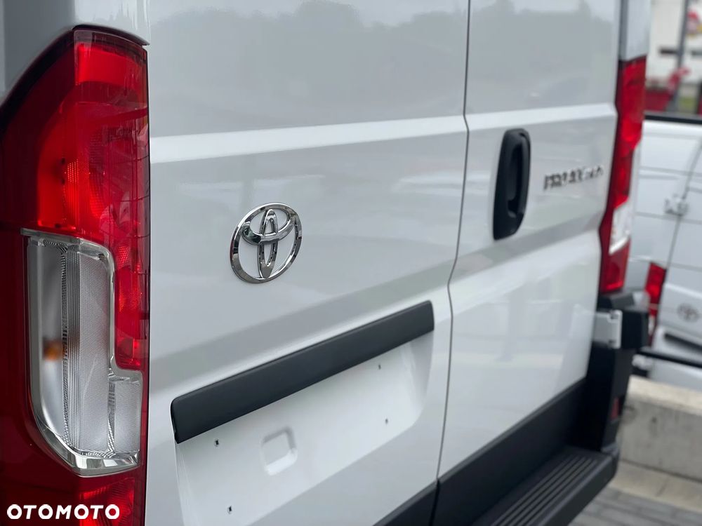 Toyota PROACE MAX - 16