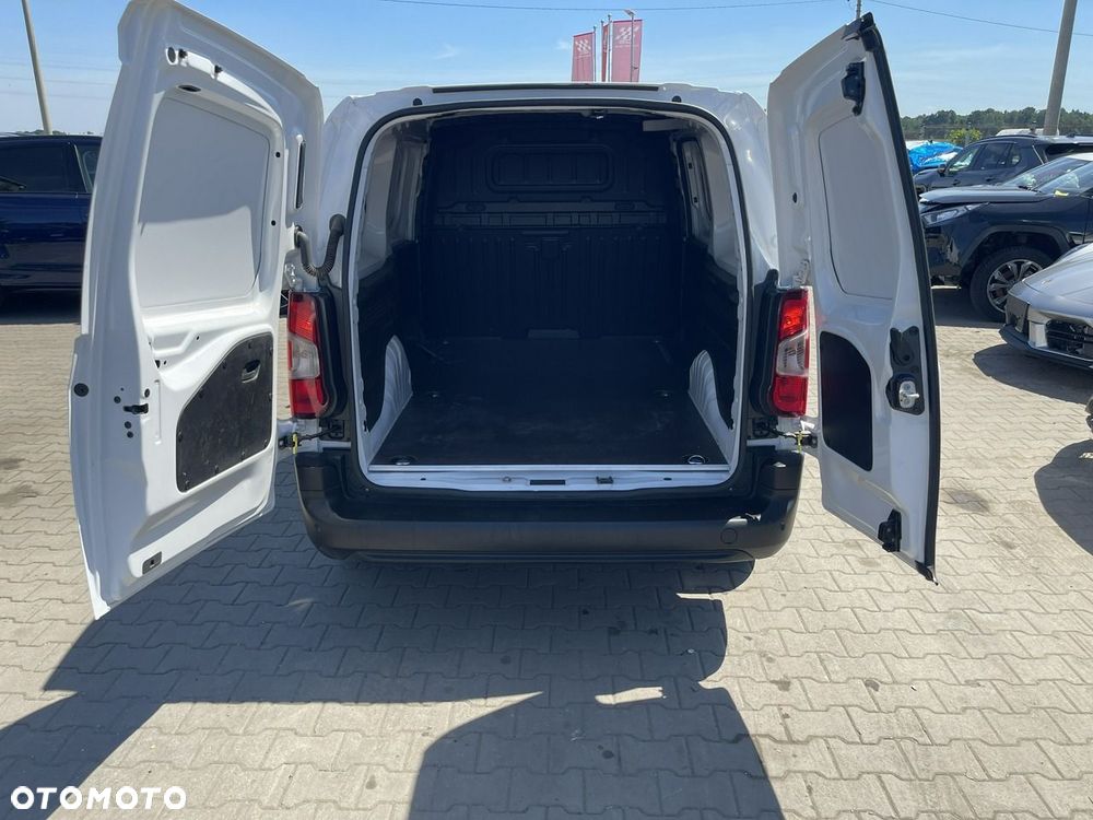 Toyota Proace City - 3