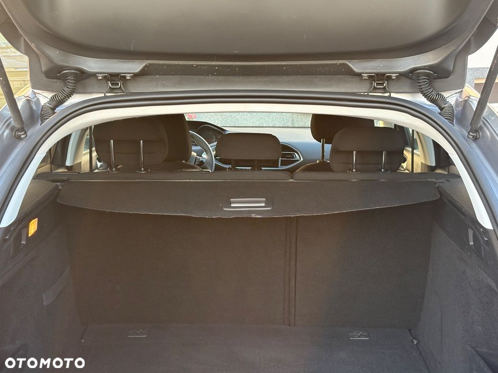 Peugeot 308 1.6 HDi Trendy - 25