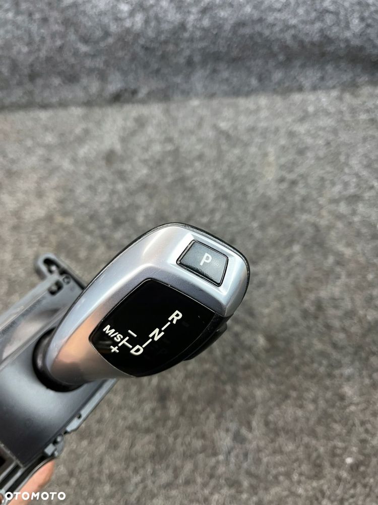 bmw f01 gałka zmiany biegów UK 9260973 - 4