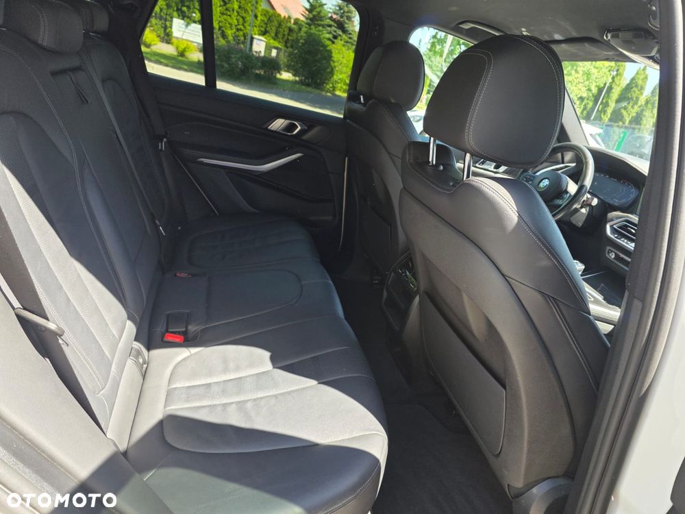 BMW X5 xDrive25d - 26