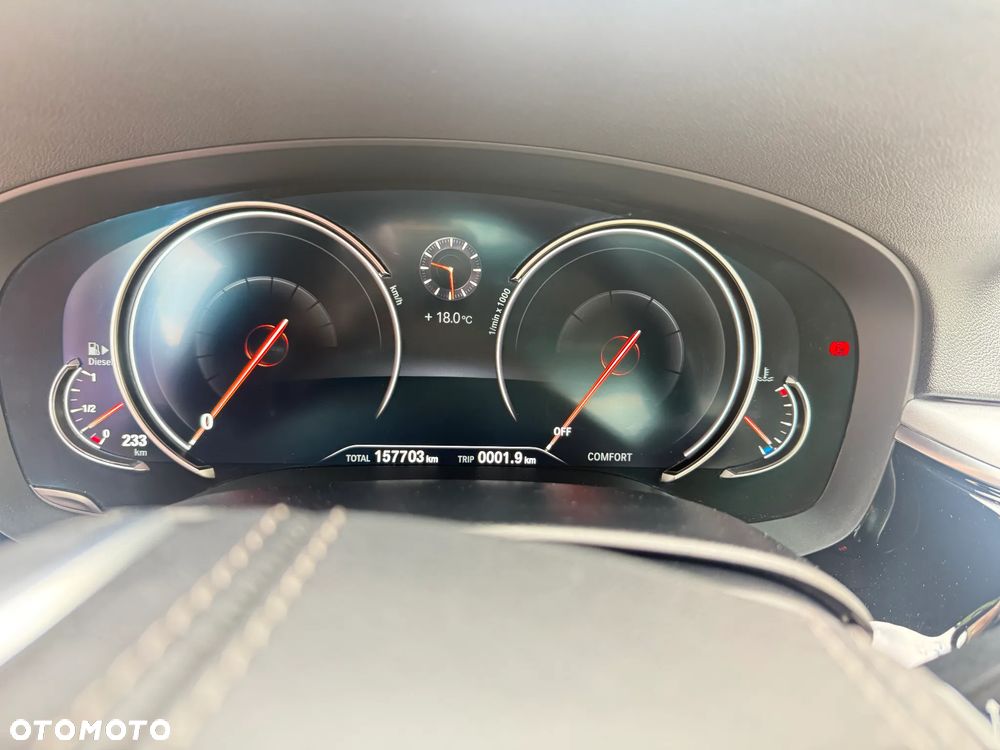 BMW Seria 5 525d Sport Line - 21