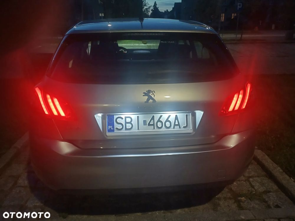 Peugeot 308 e-HDi 115 Stop & Start Allure - 11