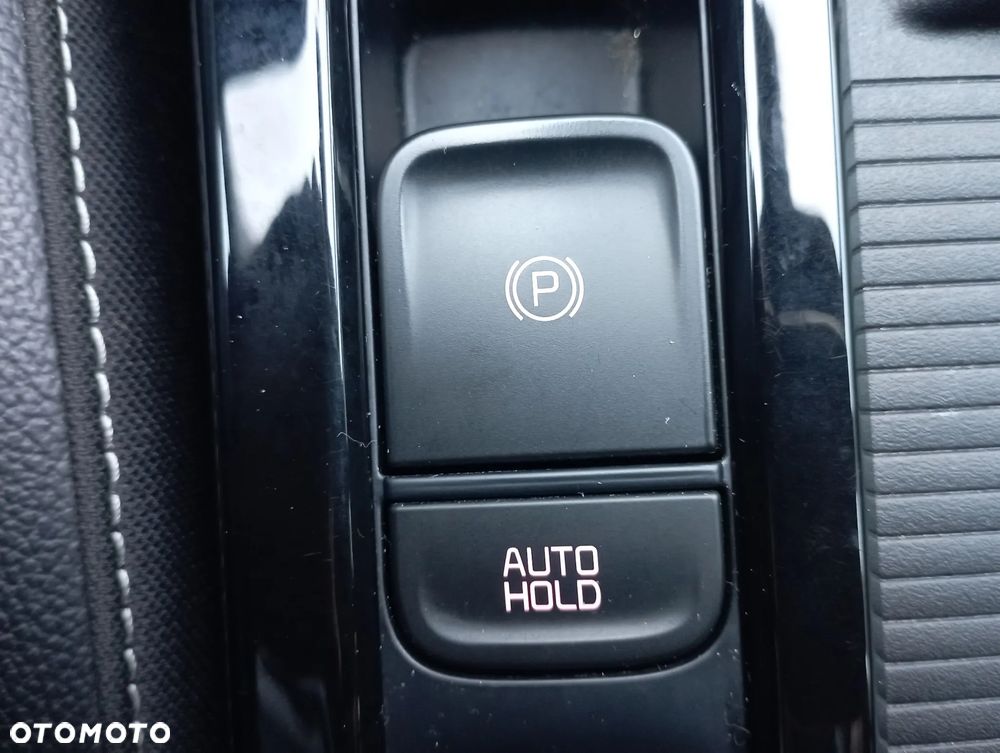 Kia XCeed 1.6 T-GDI L Business Line - 19